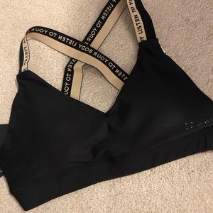 Sarah’s day whitefox collection sports bra